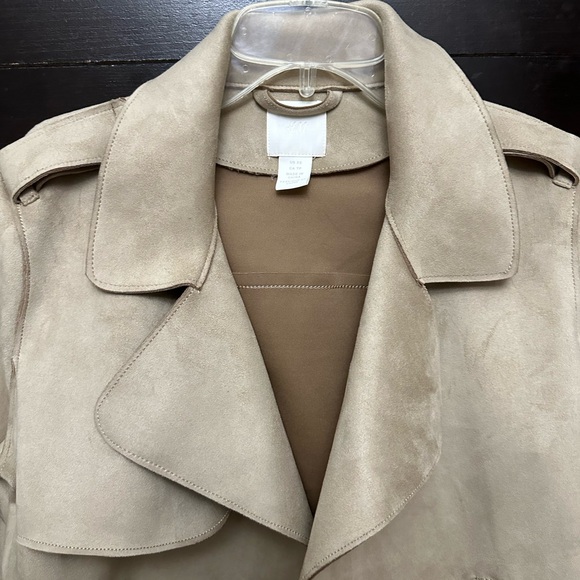 H&M Light Beige Faux Suede Cropped Moto Jacket - Women's XS. Wore it once - Picture 2 of 5